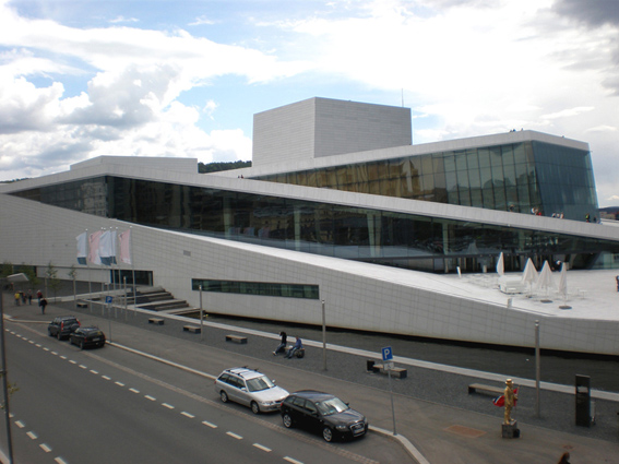 Benvenuti in Norvegia, visitiamo Oslo.